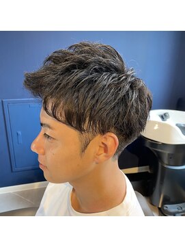 日々(hibi) ショートパーマスタイル