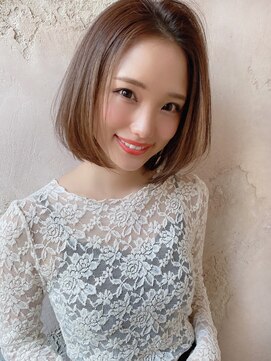 ロンドアリシア 金山(Lond Alexia) 面長さんおすすめ!前髪なし ひし形ボブ