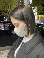 マージュ ギンザ(marju GINZA) 細めハイライト オリーブベージュ 大人ボブ