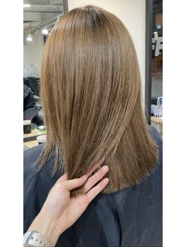 ラフ 難波店(LAFF) #黒髪#ボブルフ#ネビージュ#小顔#ワンレン