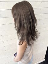 ルノン シェリー(LUNON cheliy)&nbsp;くすみグレージュカラー/レイヤーカット/ブリーチ無しWカラー