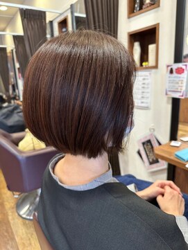 美容室ヒラトヤ 仙北店 大人可愛い前下がりボブ＊秋色チョコレートブラウン20代30代