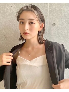 アッシュ 笹塚店(Ash) グレーベージュ/斜めバング/フレンチガーリー/ネイビー[笹塚]