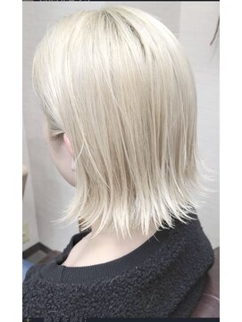 シェリー(cherie) ホワイトベージュ【池袋シェリー】