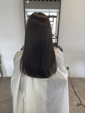 ナンバー(number+) 20代30代大人可愛い艶カラーグレージュ