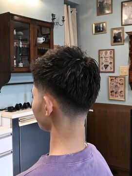 ディーアイジーカットクラブ(DiG CUT CLUB) ショートフェード