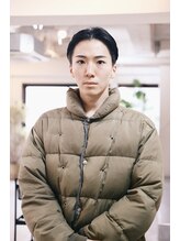 シンク(sync) センターパート×ナチュラルストレート