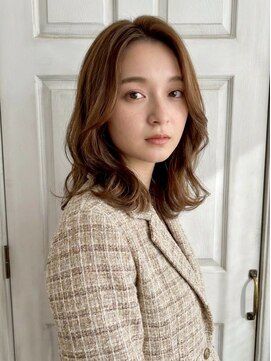 アロマ ヘアー ルーム 新宿店(AROMA hair room) 髪質改善/レイヤーカット/ウェーブ巻き/大人女子/前髪なし/新宿