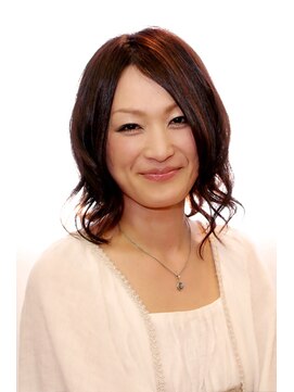 パイロヘアー(Pairo hair) ミディアムパーマ