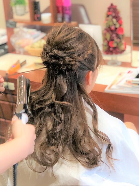 心斎橋FullBright結婚式ヘアセット裏編みハーフUPデザインカラー