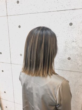 ヘア デザイン ビーチ(Hair Design Beach) 【Beach】　ハイライト×アッシュベージュ