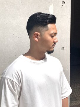 クオンヒール 堺筋本町店(QUON HEAL) スペインカール/スパイキーショート/フェザーパーマ/フェード