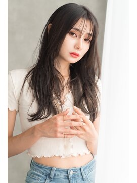 ウト(Uto) 無造作ナチュラルロング♪