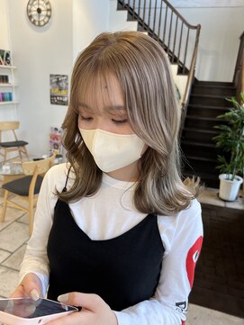 クリスタルマジック 本店(CRYSTAL MAGIC) ミルキーベージュ×韓国風レイヤー