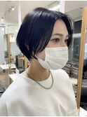 大人ショートボブショートインナーカラー丸みショートカット