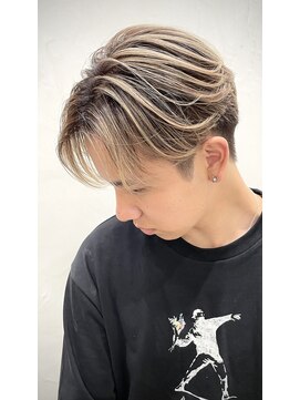 ソルバイジゼル(sol by gisele) 仙台メンズバレイヤージュセンターパートニュアンスパーマ