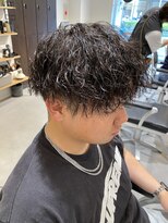 ラッシュ ポエ(rush po'e)&nbsp;ツイスト強めパーマ