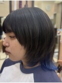 顔周りレイヤー×青インナーカラー