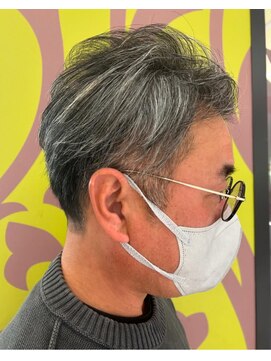 ラルーチェ ラスパ御嵩店(La Luce) 大人の魅力引き立つナチュラルショート