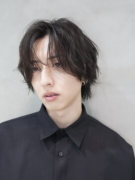 バイフィフス 原宿/表参道(by fifth) シャドウパーマスパイラルパーマセンターパート大人メンズヘア