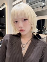 ディーバ 横浜(D.I.E.V.A)&nbsp;10代20代30代フェイスレイヤーショートボブ髪質改善艶髪ブロンド