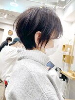 アヴァロン(AVALON)&nbsp;美シルエット・立体感大人ショート・ダークグレージュ【BISA】