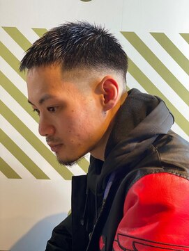 バーバーバー アカバネ(BARBER-BAR AKABANE) クロップスタイル【BARBER-BAR】