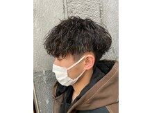 アクルヘアーバイテソロ(AKUR hair by tesoro)