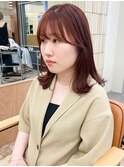 シースルーバング　ミディアム　レイヤー　赤髪