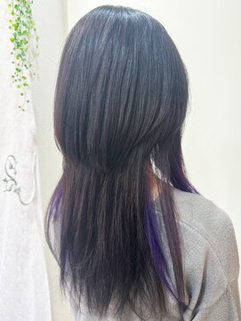 アルファ インタラクティブ エム フラワー(ALUFA interactive.M Flower) 20代30代40代インナーカラーウルフカットアッシュグレージュ