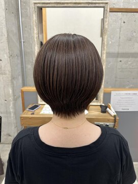 ユッカ エルア 武庫之荘南口(YUCCA elua) Yucca角床オススメ王道ショートボブ