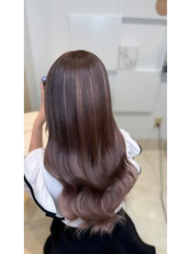 ミルクティー(Milk TEA) ブリーチカラーとエクステ♪