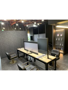 【上質な半個室★メンズ専門サロン】オンオフ決まる再現性の高いヘアデザイン◎人気のパーマもお任せ♪