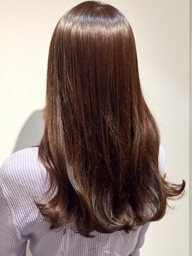 エイクス 千葉(AQs) イエベに馴染み、とろけるアーモンドカラー♪小西 輝