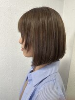 ジェナ(Jena) 顔周りレイヤー　ショートスタイル