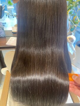 ヘアリゾート粋 ティガ 池袋店(tiga) 髪質改善/酸熱トリートメント/ストレートロング