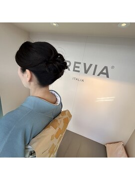 着物の格に合わせた着付とヘアセット