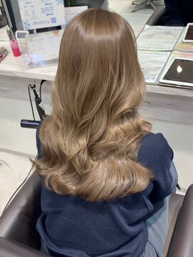 ネイロ 日本橋(NeiRo) 小顔レイヤーカットミディアムレイヤーレイヤーロング【日本橋】