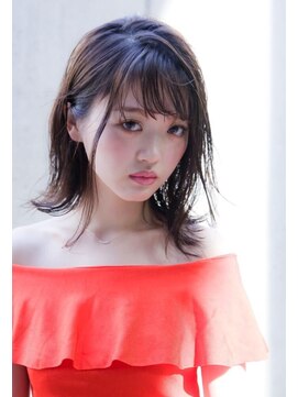 シエナ 渋谷(Siena) 外ハネウェットミディ