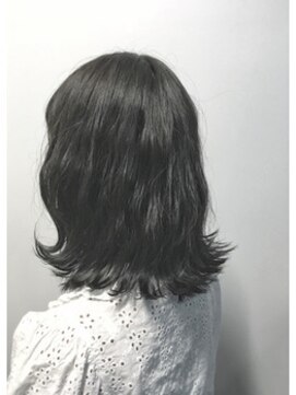 コピーヌ 高田馬場店(Copine) 暗髪アッシュでモテヘア☆ダークトーンのグレージュ×外ハネ☆