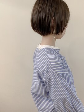 スノウ(SKNOW) short・・yumiko