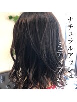 パースィート 目黒(pursuit)&nbsp;大人かわいい　フリンジウェーブ　毛先パーマ　フォギーベージュ