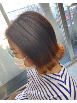 カプア 仙台駅前店(Kapua) 外ハネボブ/ラインカラー/センターパート/10代20代