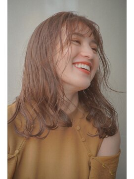 レジュアル(RESSUAL) フェザーバング ヘーゼルベージュ ゆるふわカール Aラインボブ