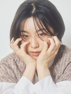 ウィット(wit) 暗髪センターパートショート【wit 武蔵小杉】