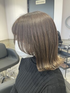 リーオオサカ(Lee Osaka) 【似合わせカット】お顔周りレイヤー/新出奈津樹