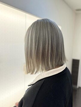 リッシュ 東松戸店(RISHE) 切りっぱなし＋ハイトーン