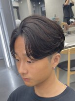 フィフスパーク(fifth PARK)&nbsp;渋谷フェザーパーマシャドウパーマ緩め刈り上げセンターパート