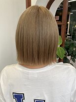 ソピ バイ インビテーション(sopi by invitation) /ミルクティベージュ/くすみベージュ/ブリーチカラー/ボブ