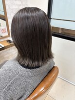 イルファ 北野田店(ehl：fa)&nbsp;赤み撃退カラーのオリーブグレージュ